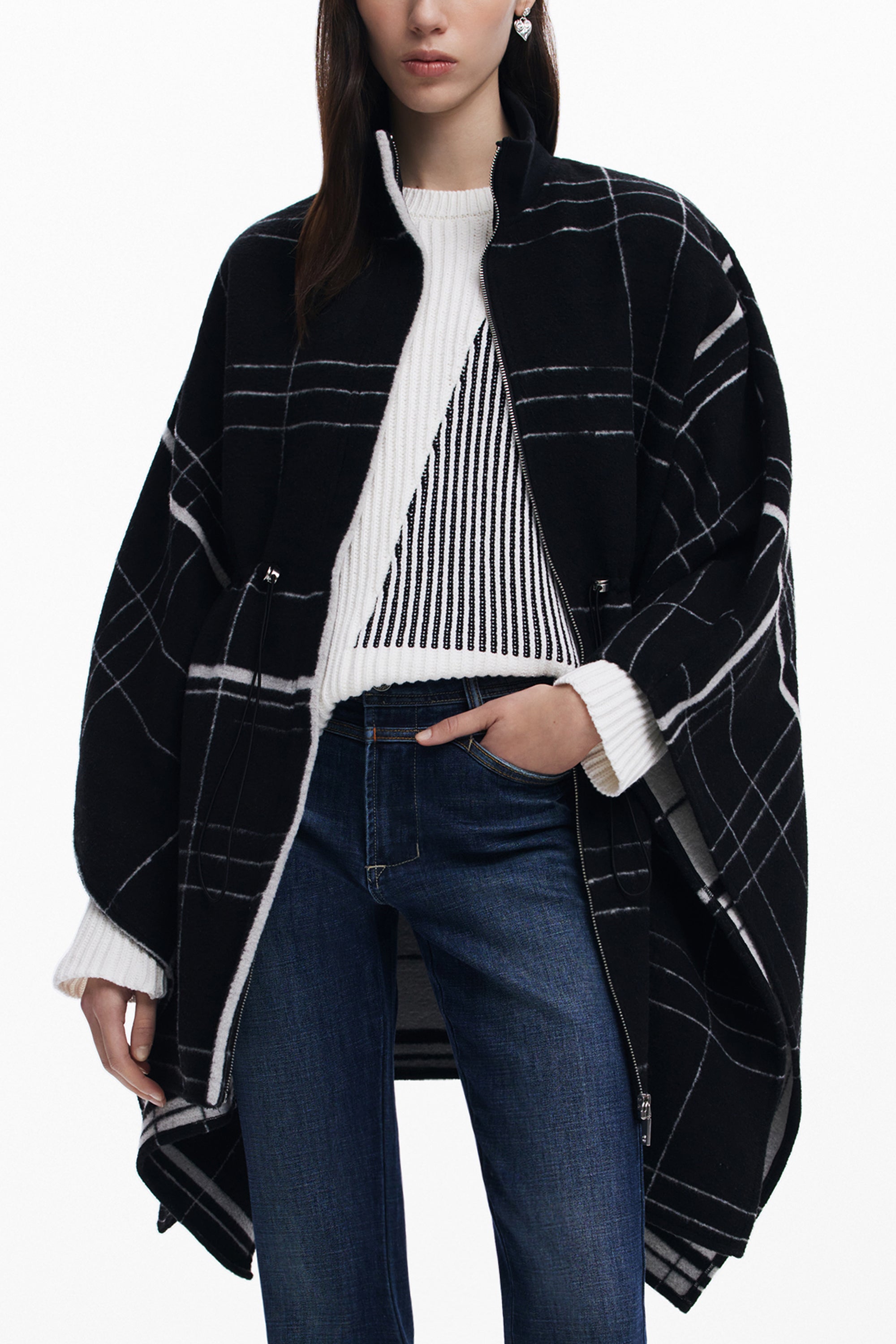 DESIGUAL WOMEN'S BLACK PONCHO