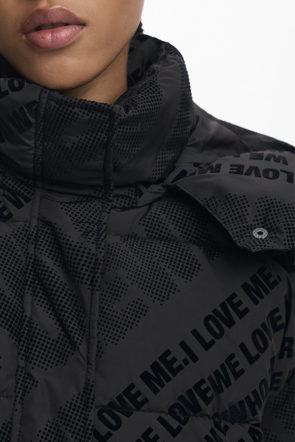 DESIGUAL WOMEN'S BLACK JACKET