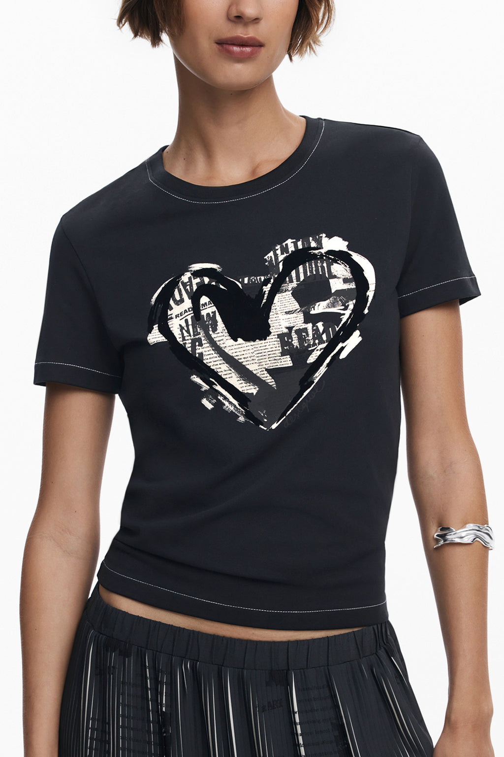 DESIGUAL WOMEN'S SHORT-SLEEVE T-SHIRT BLACK
