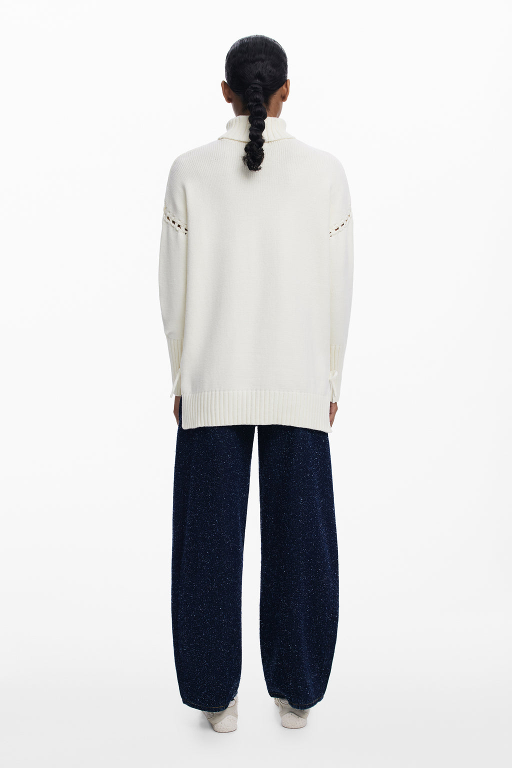 DESIGUAL WOMEN'S WHITE SWEATER