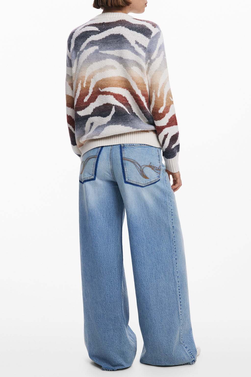 DESIGUAL WOMEN'S WHITE SWEATER