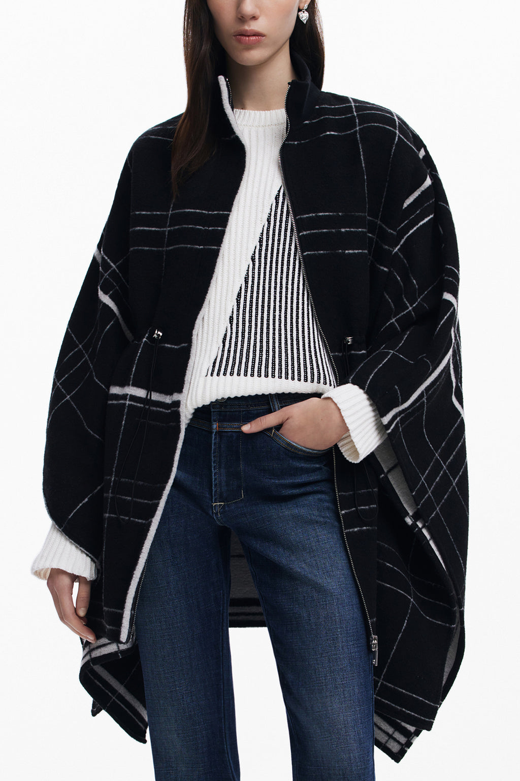 DESIGUAL WOMEN'S BLACK PONCHO